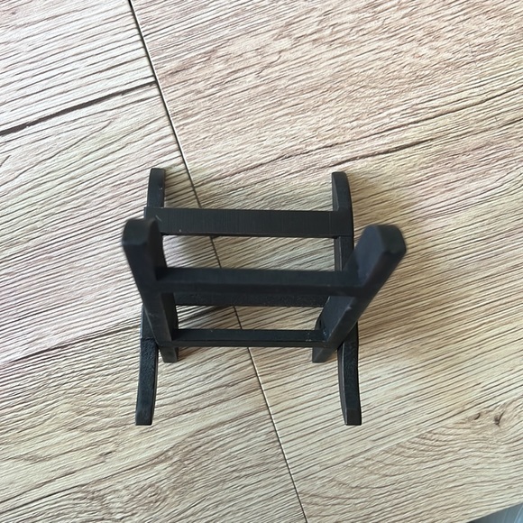 Graduation Cap Display Holder - Picture 2 of 4